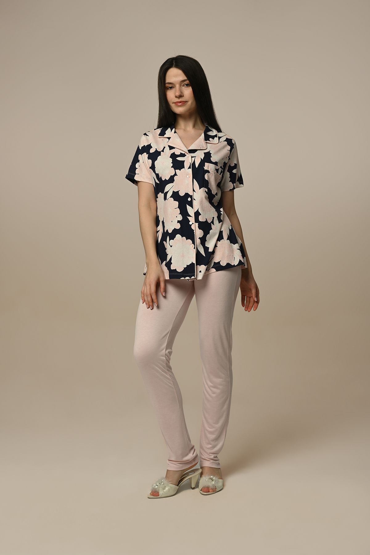 Marilyn Club-Short Sleeve Floral Women's Pajama Set with Shirt Collar 1