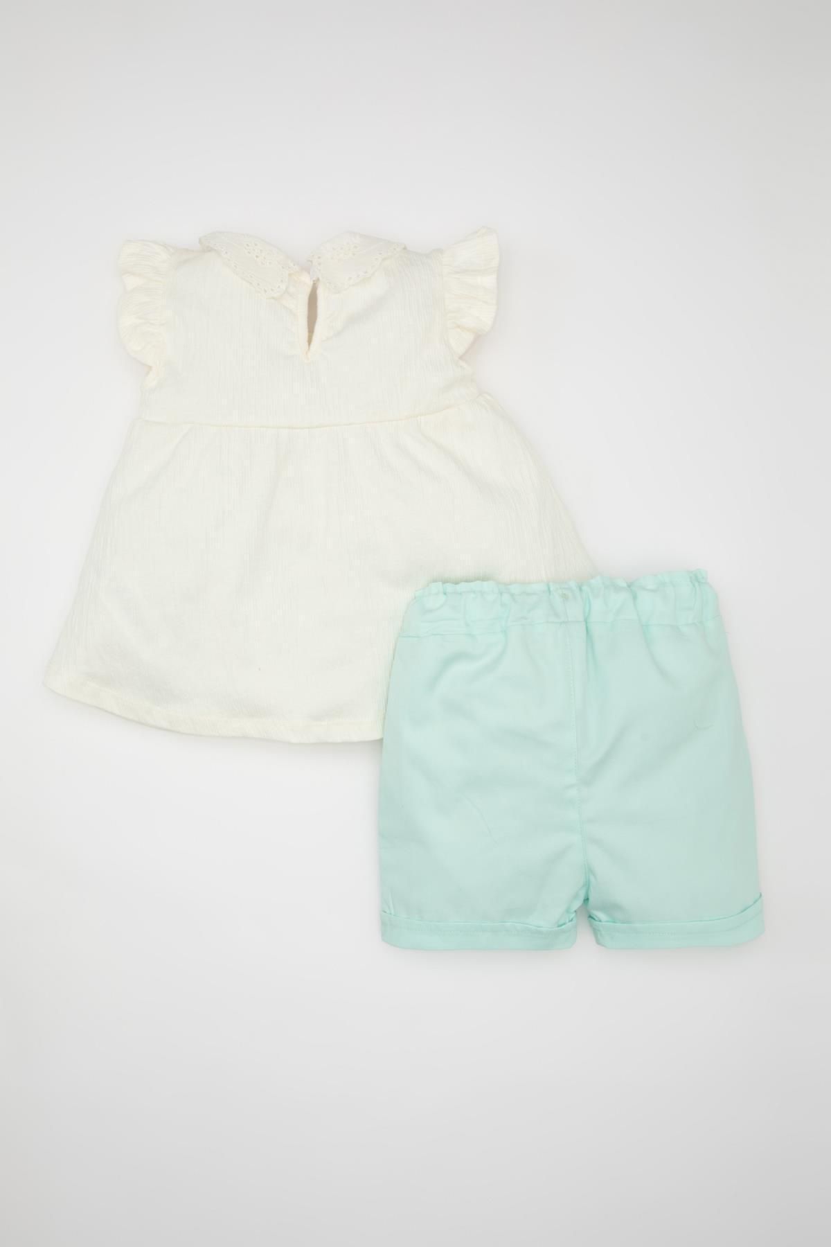 DeFacto-2-teiliges Set für Babys, Mädchen, kurzärmelige Bluse mit Rüschendetails, Shorts C5168a524sm 5