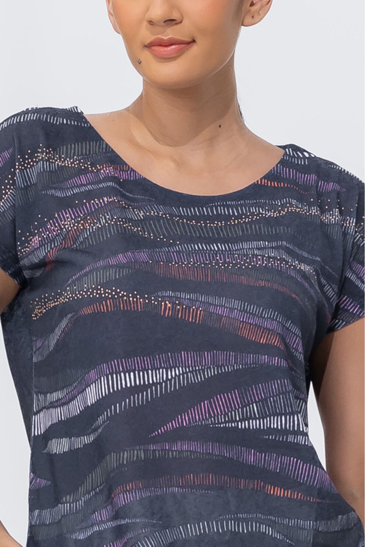 Zabaione-Artistic Navy Abstract Print T-Shirt 4