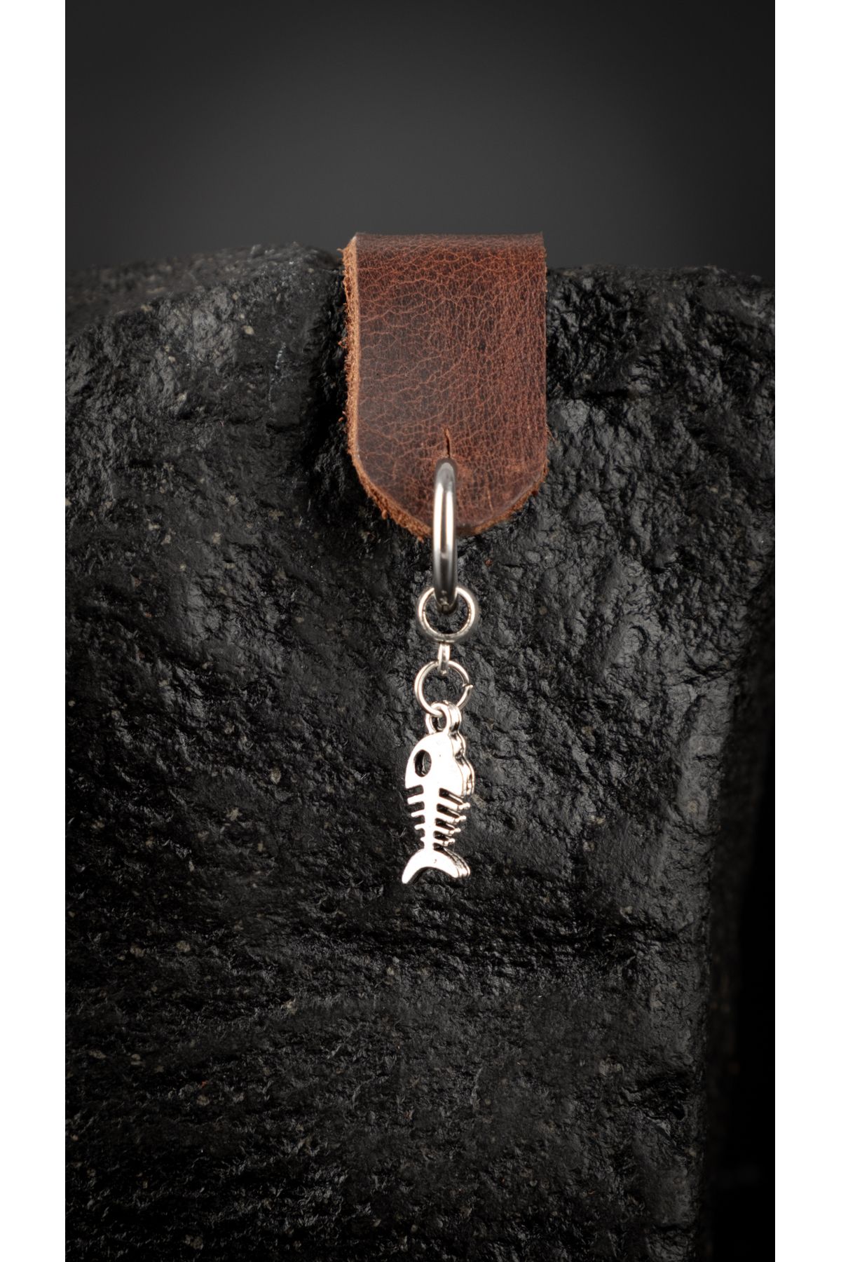 Piercing Market Steel & Silver-أقراط متدلية بتصميم خاص للرجال من الفولاذ المقاوم للصدأ على شكل سمكة 4