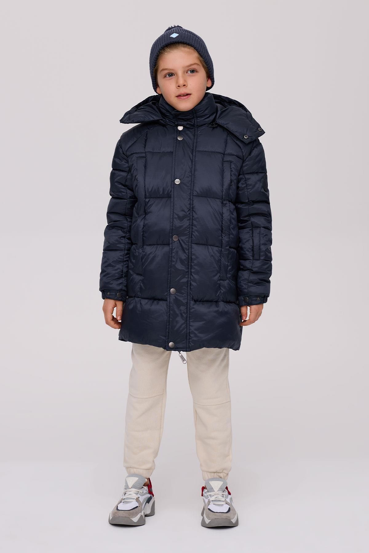 complete the look image