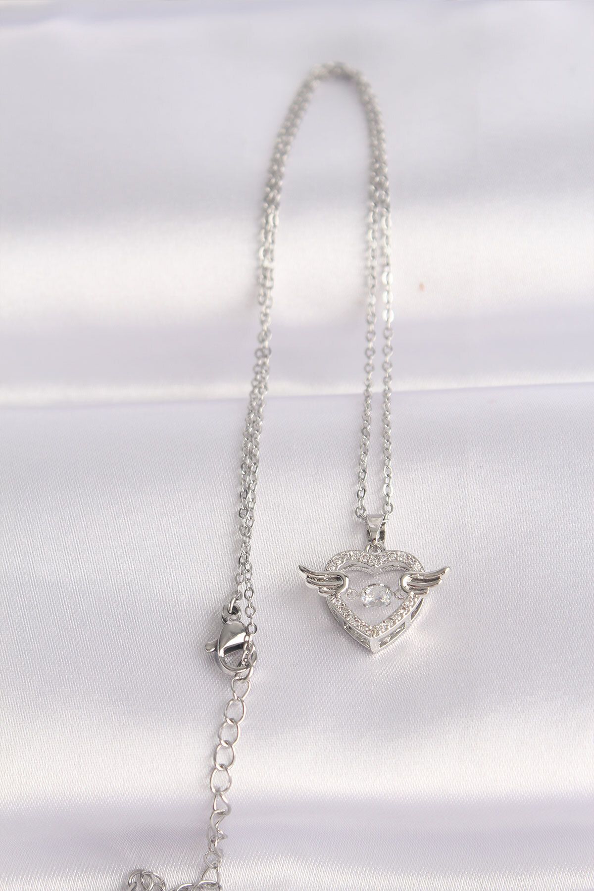 Skygo-316L Steel Chain Silver Color Zircon Stone Winged Heart Necklace - Tj-Bko8627 2