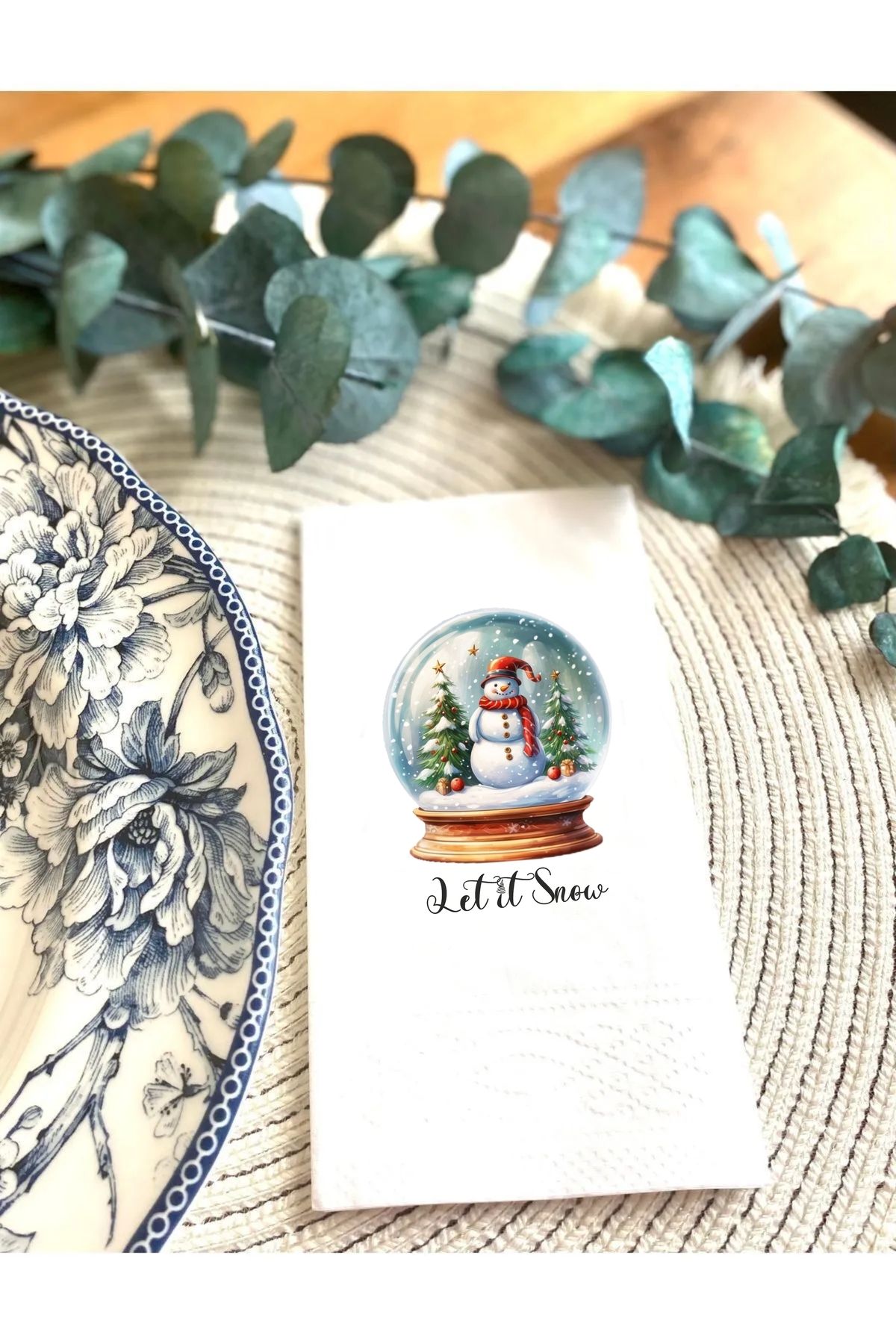Hediyenza-20Pcs Snow Globe Snowman - Let It Snow Pattern Man Printed Presentation Napkin 1