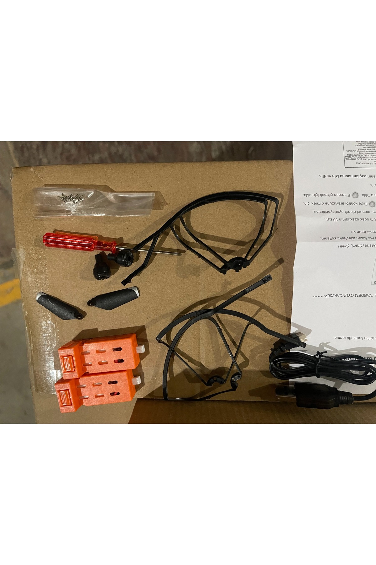 VARDEM OYUNCAK Dsx-41 Kumandalı 2.4g Şarjlı Kameralı Katlanabilir Drone - Oyuncak fotoğrafı 4 (önizleme)