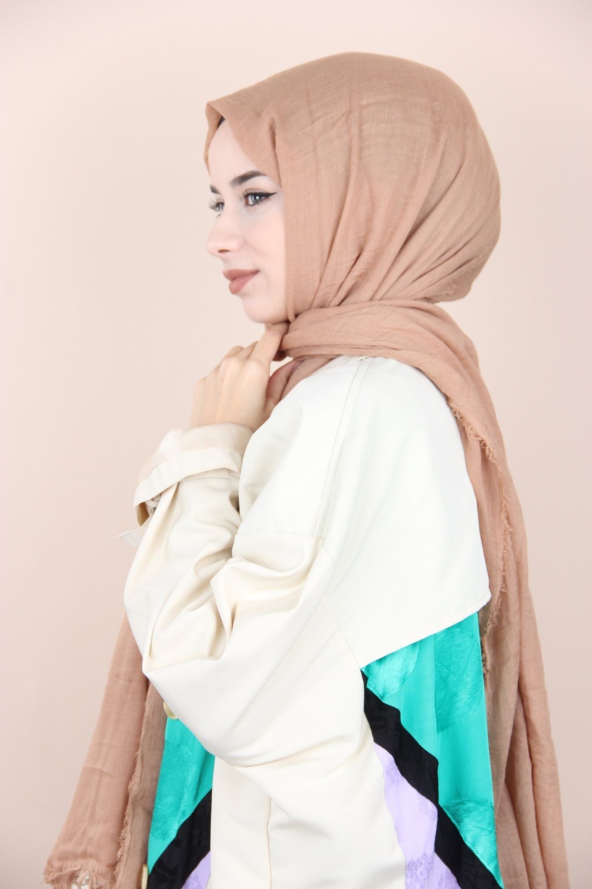 Emproyal-Caramel Emproyal Wrap Shawl 2