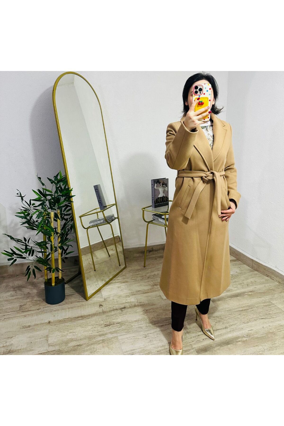 SeHlen Butik Bağlamalı Arkası Yırtmaçlı Camel Palto