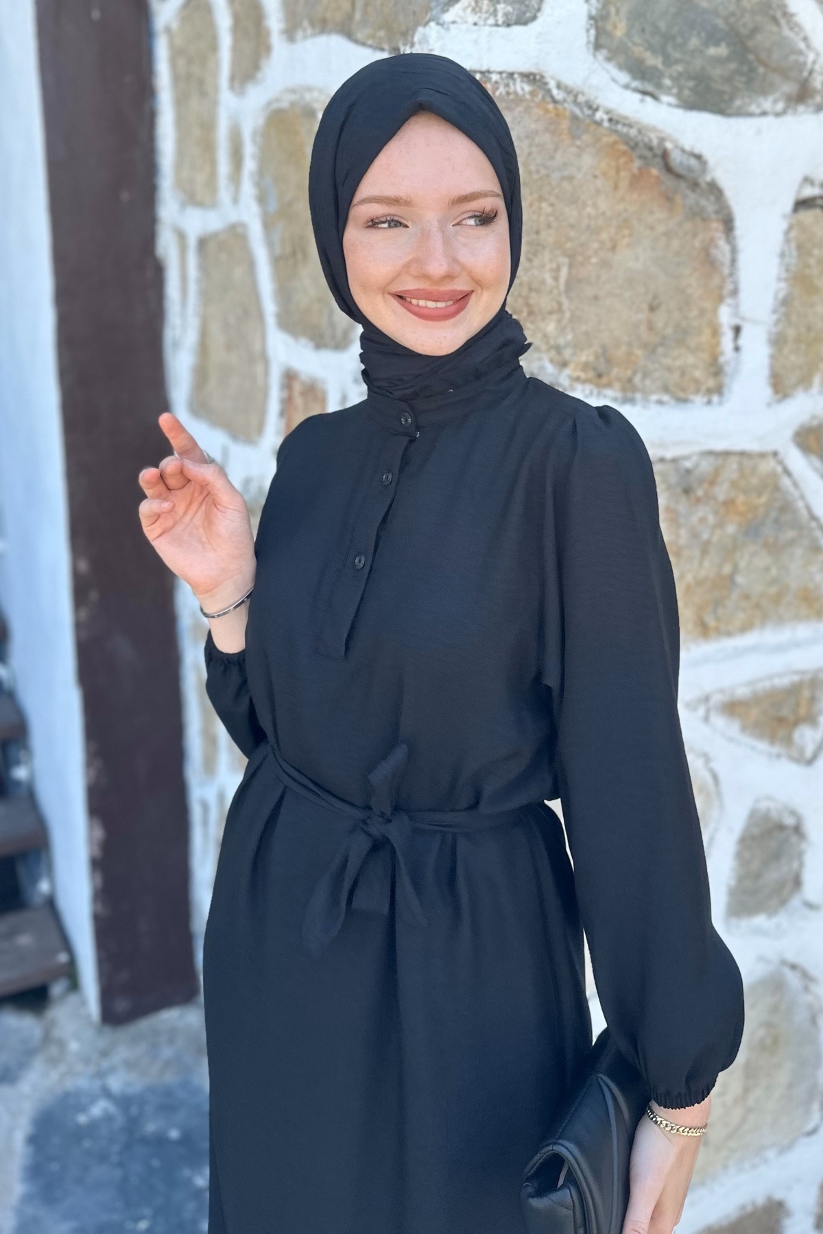 Gizce-Moly Black Dress 2