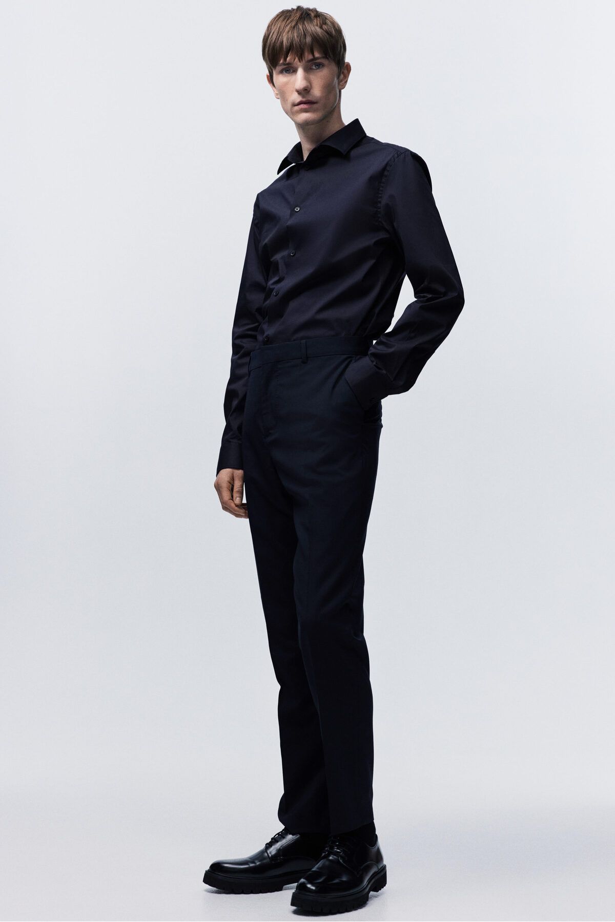 پیراهن / بلوز دکمه دار آبی مردانه کشش باریک و اورجینال H M H&M