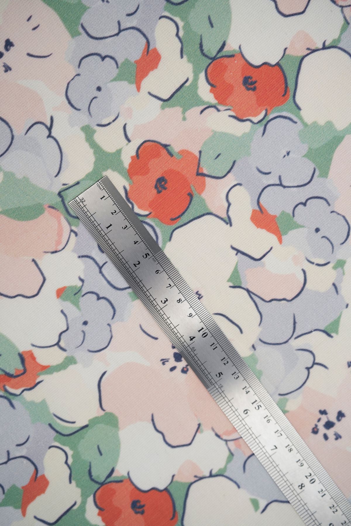 Tuğba Kuğu-Printed Panama Fabric (100% Cotton) |   Mixed Daisies 4