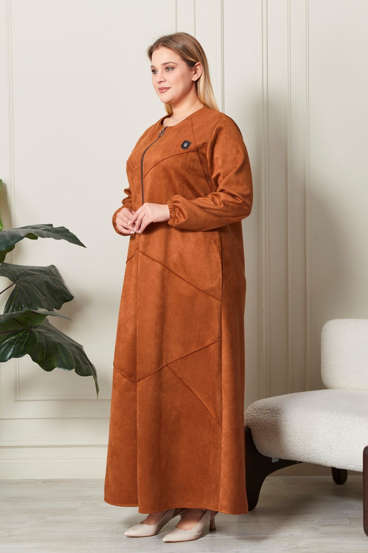 Ferace-Large Size Diamond Patterned Full Length Long Suede Top Coat 5