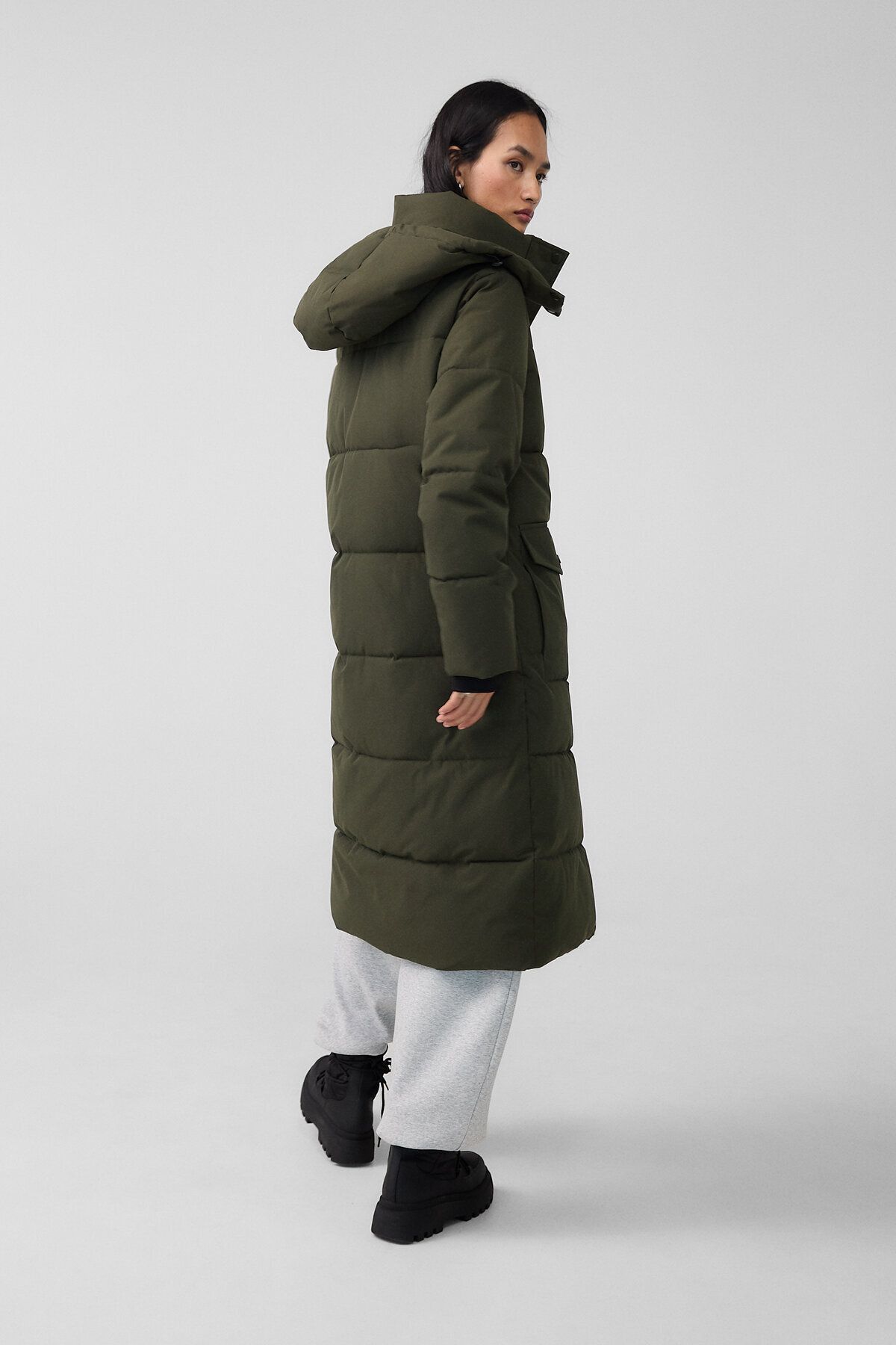 Stradivarius-Long puffer coat with hood 3