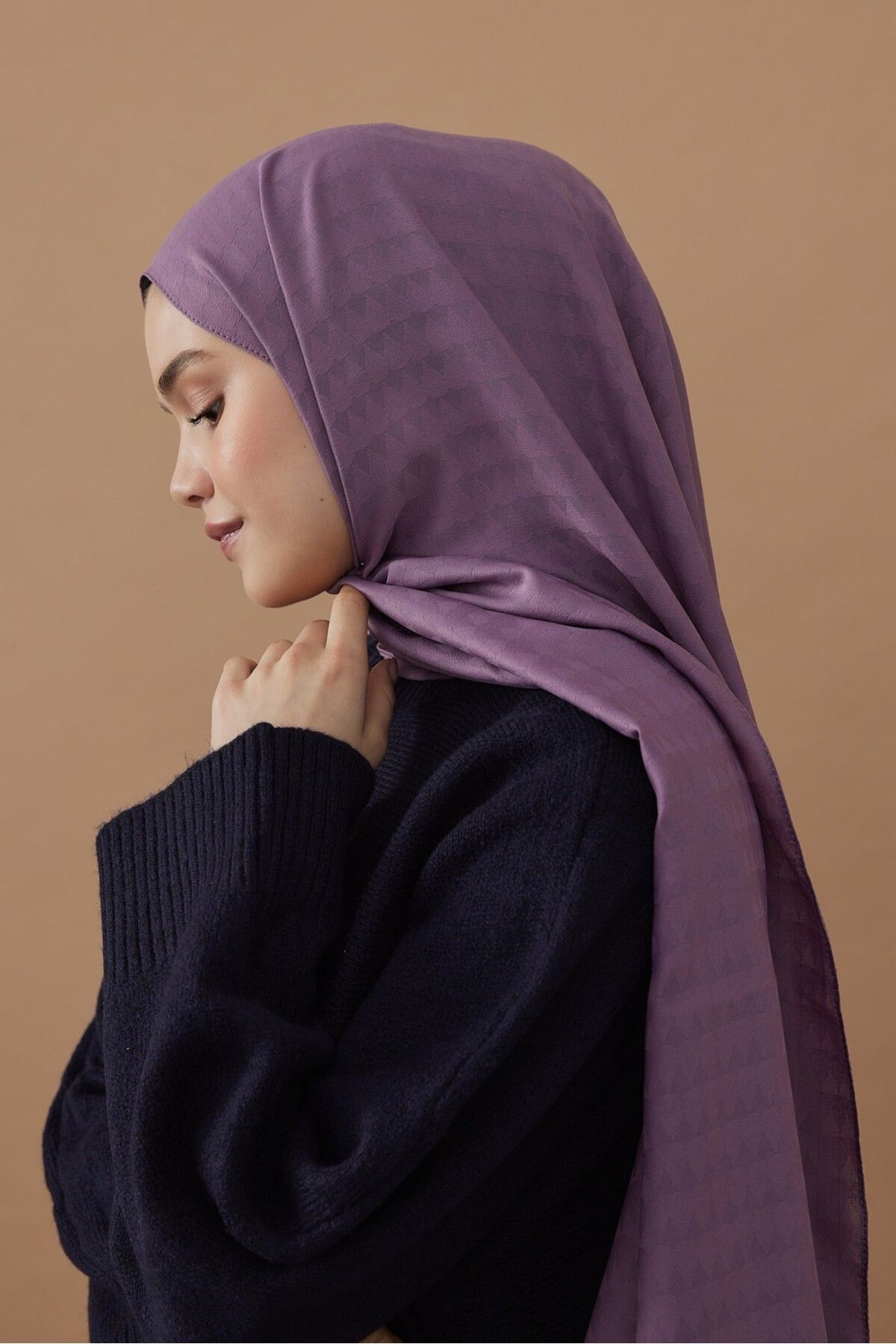 Modakaşmir-Soft Jacquard Series Triangle Pattern Shawl 3