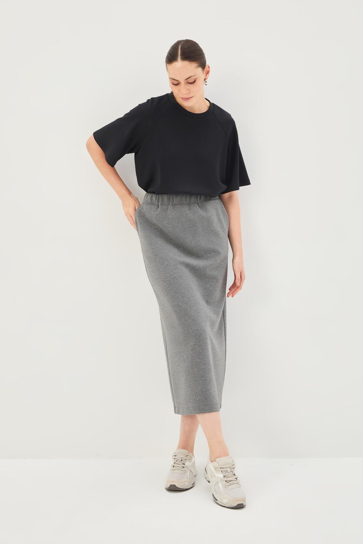 Allyco-Regular Knitted Glitter Skirt with Elastic Waist and Slit Detail 2