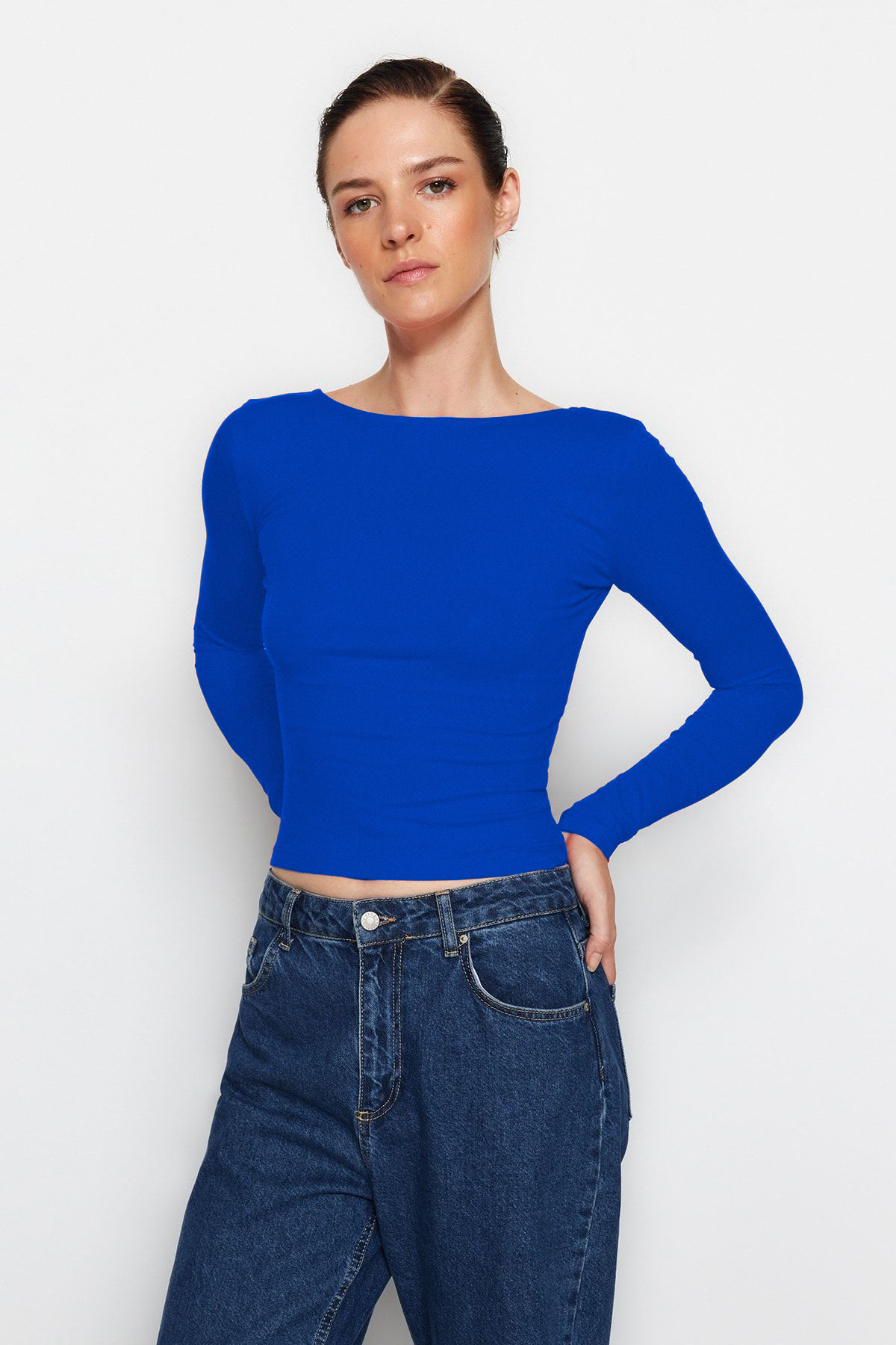 Trendyol Collection-Saks Bunte Baumwoll-Stretch-Bluse - Rückenfrei, Tailliert Twoaw24Bz00160 3