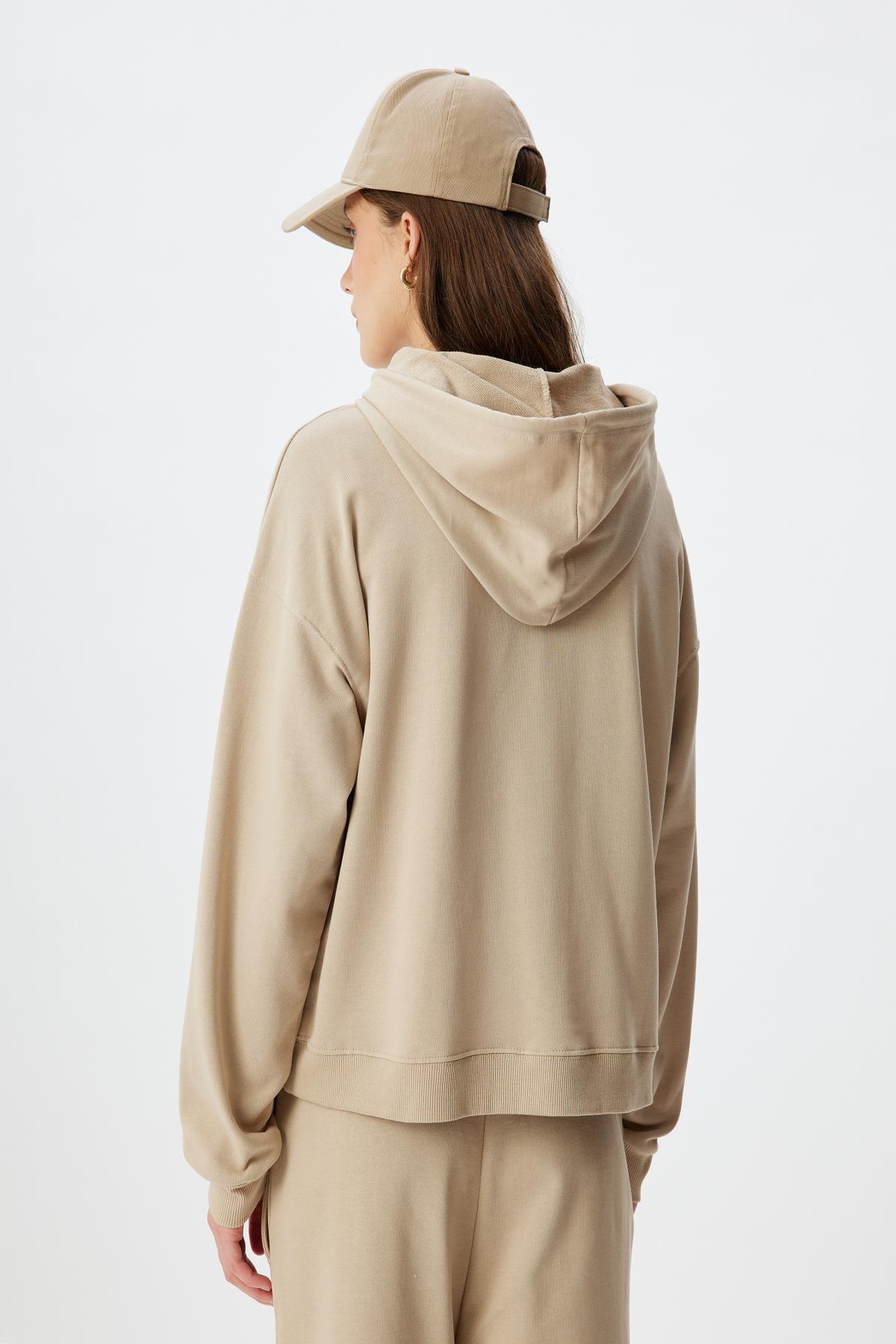 سویشرت زنانه بژ کوتونKoton | 5WAK10223EK اورجینال - تصویر 4