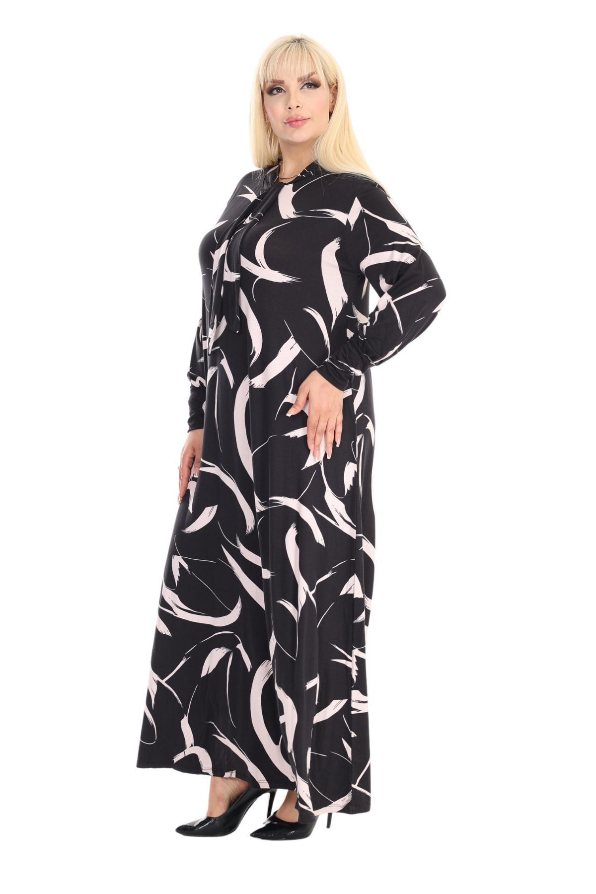 MELSAY-White Feather Patterned Hijab Dress - Long Sleeve and Halter Neck 5