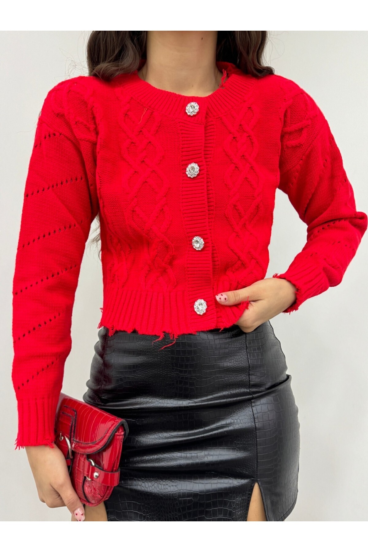 Modamorfo-Zerrissene Crop-Strickjacke mit Steinknöpfen – Granatapfelblume 4