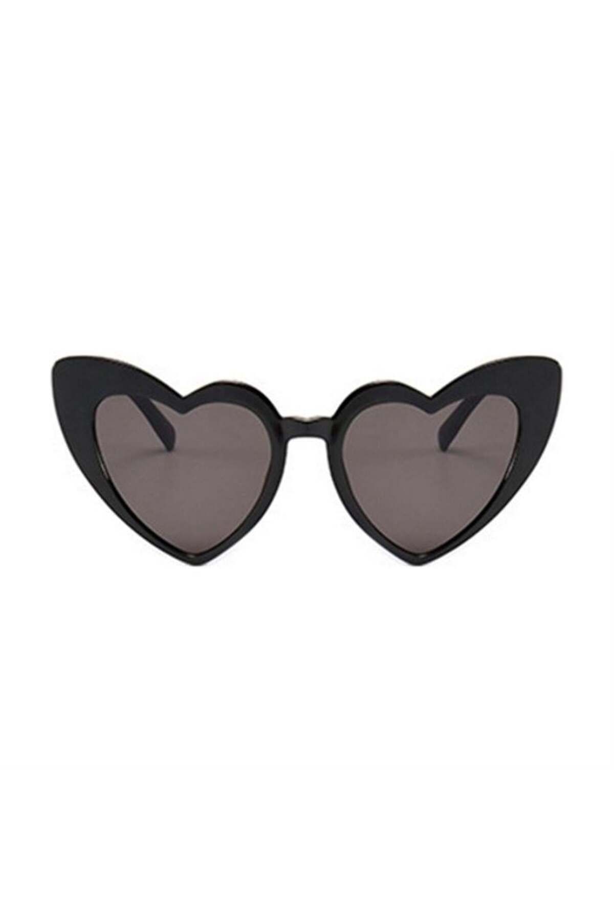 Köstebek-Black Heart Rimmed Design Cat Eye Sunglasses 1