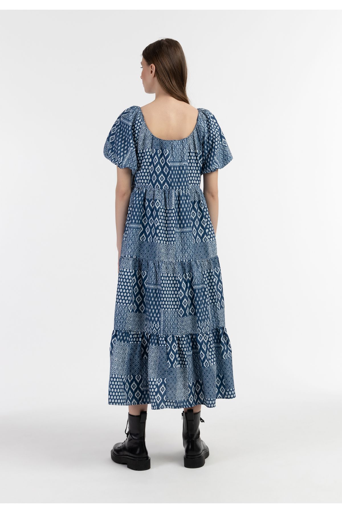 Dreimaster-Kurzarm Maxikleid 2