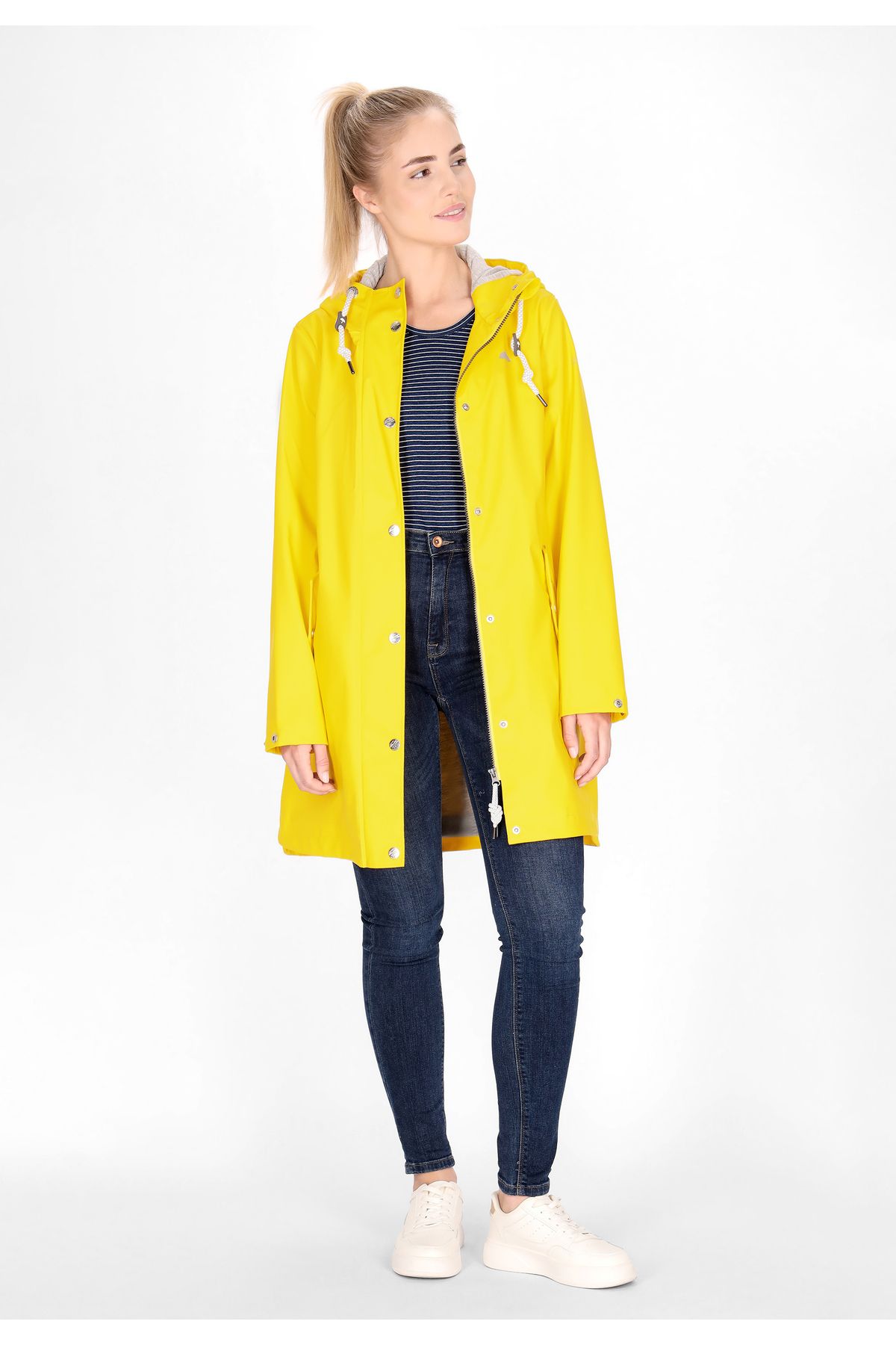complete the look image