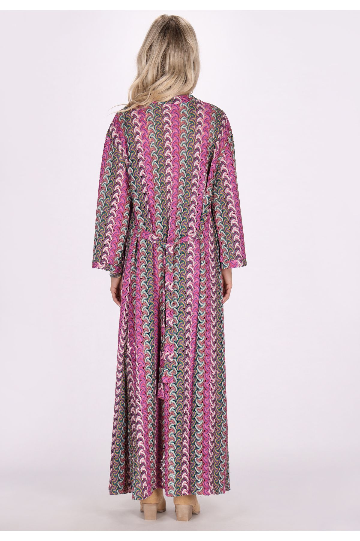 IZIA-Kimonos & Kaftans 4