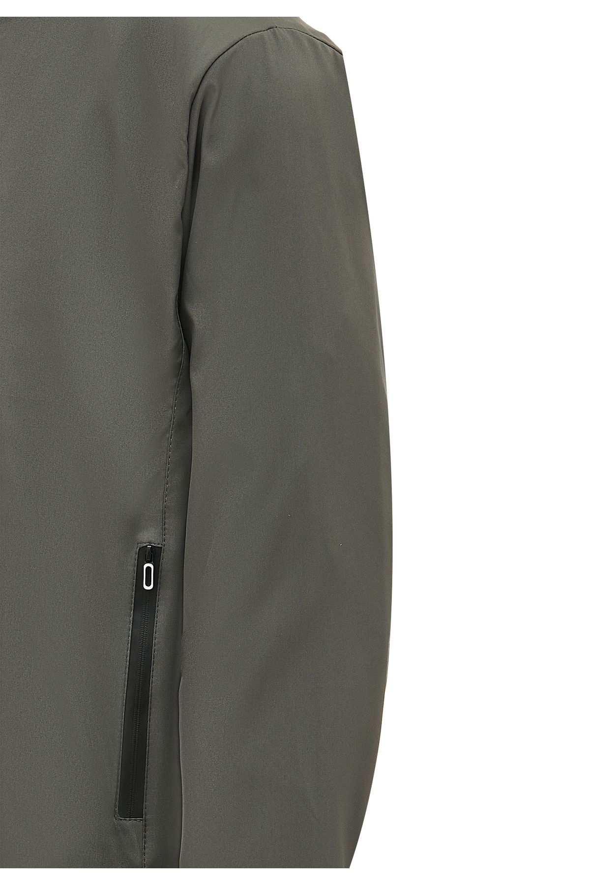 EXIDE-JACKE 3