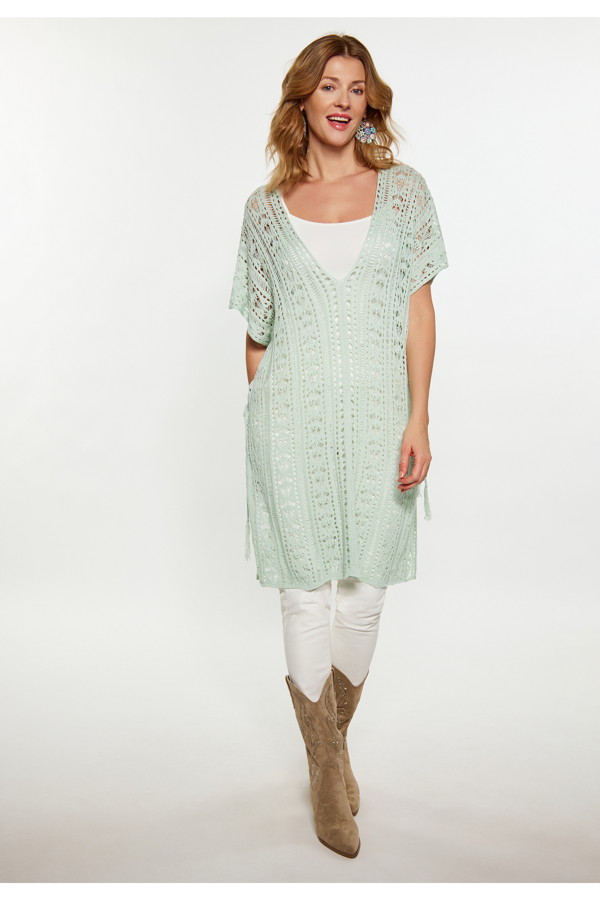 USHA-Poncho 1