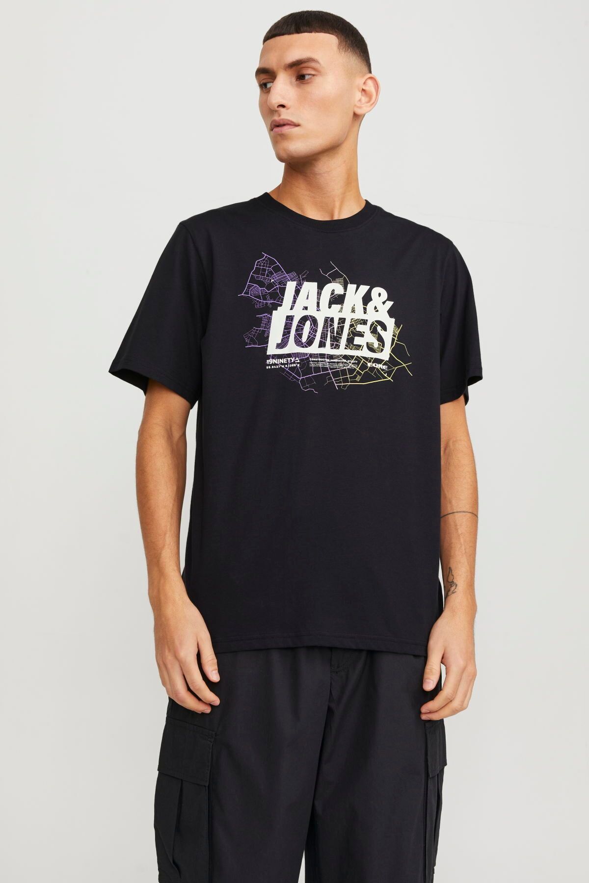 تی شرت یقه خدمه مشکی مردانه Jack & Jones