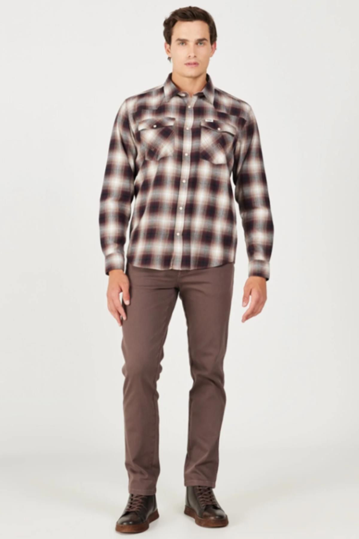 پیراهن / بلوز دکمه دار قرمز مردانه W556B3H68 Bordeaux Krem Karel با Wrangler
