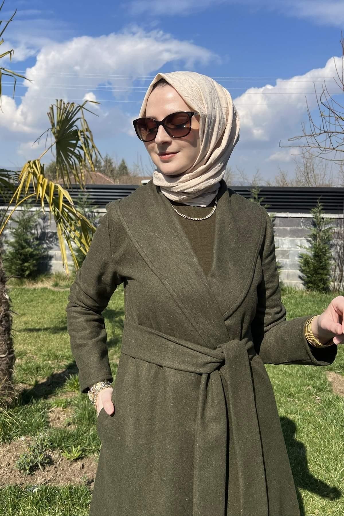 Rabia Şamlı-Selin Khaki Stamp Coat 2