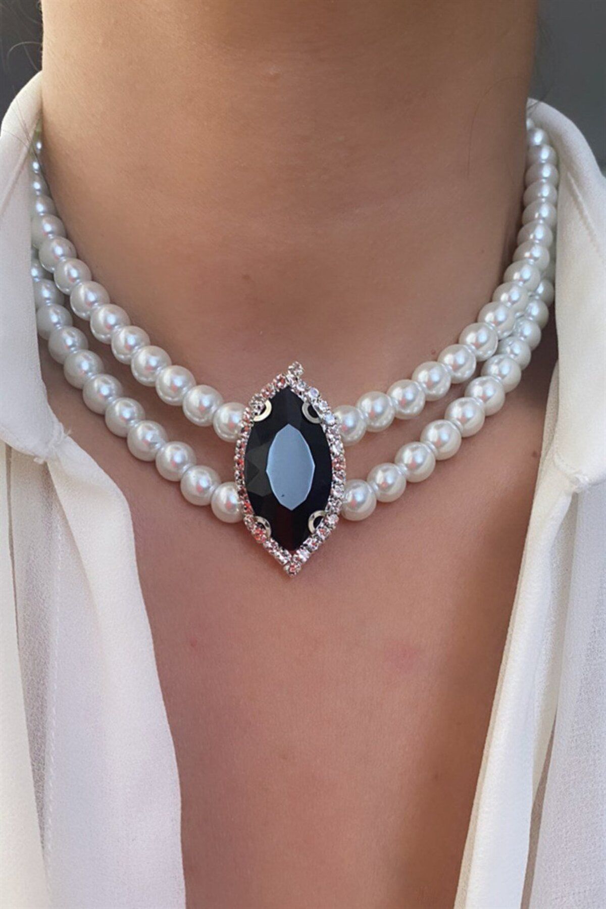 Sose Moda-Black Crystal Pendant Pearl Necklace 1