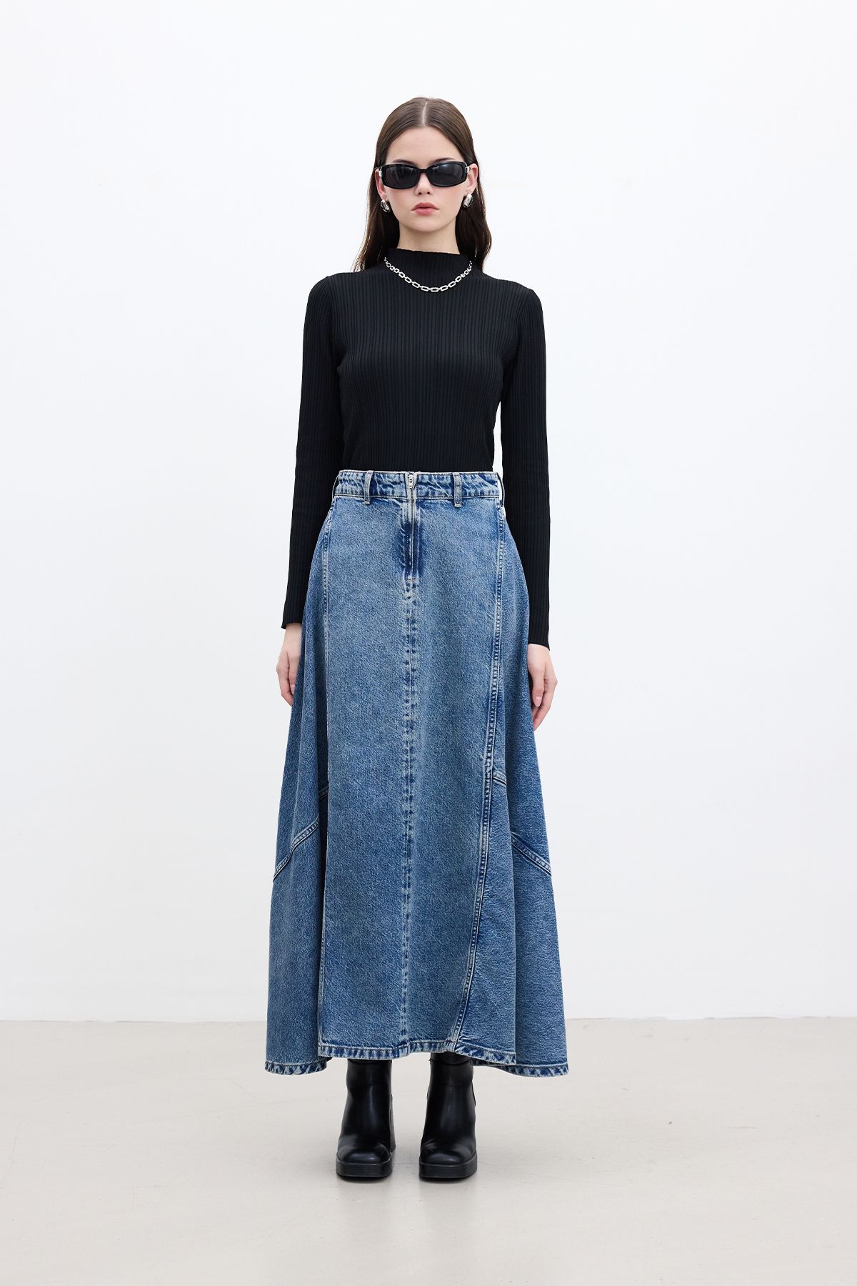 Manuka-Blue Flounce Denim Skirt 3