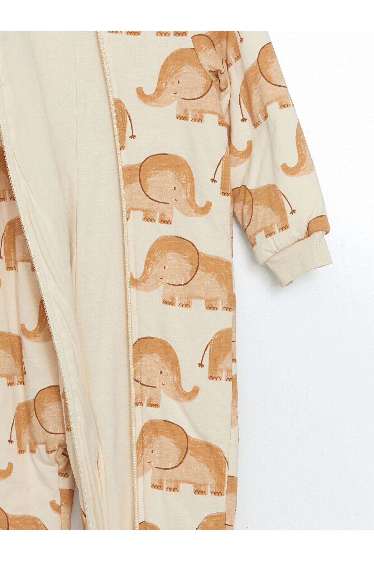 LC Waikiki LCW baby Bej 1 Tog Baskılı Erkek Bebek Uyku Tulumu fotoğrafı 3 (önizleme)