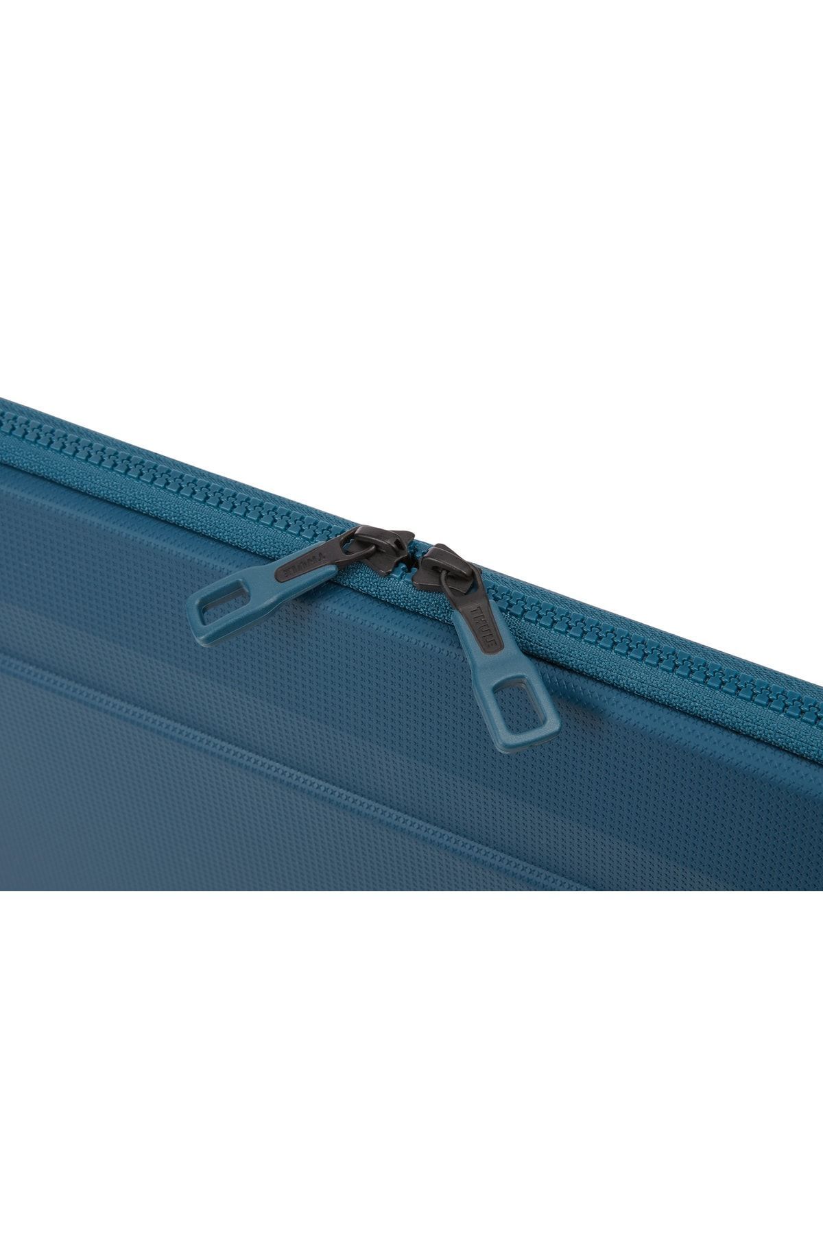 Thule-Gauntlet 4 MacBook Case - 13''-14'' White 3