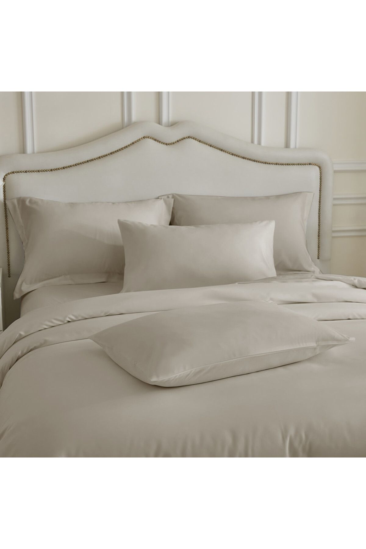 Donetella-6-Piece Solid King Size Duvet Set 240x260 cm, Filler Not Included 3