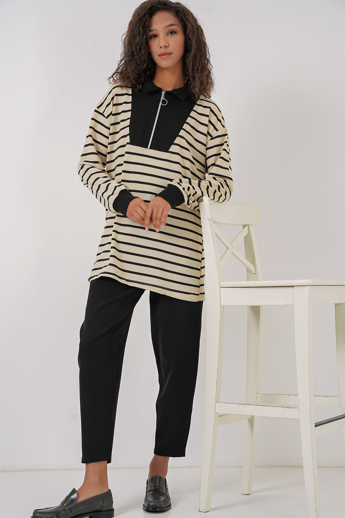 complete the look image