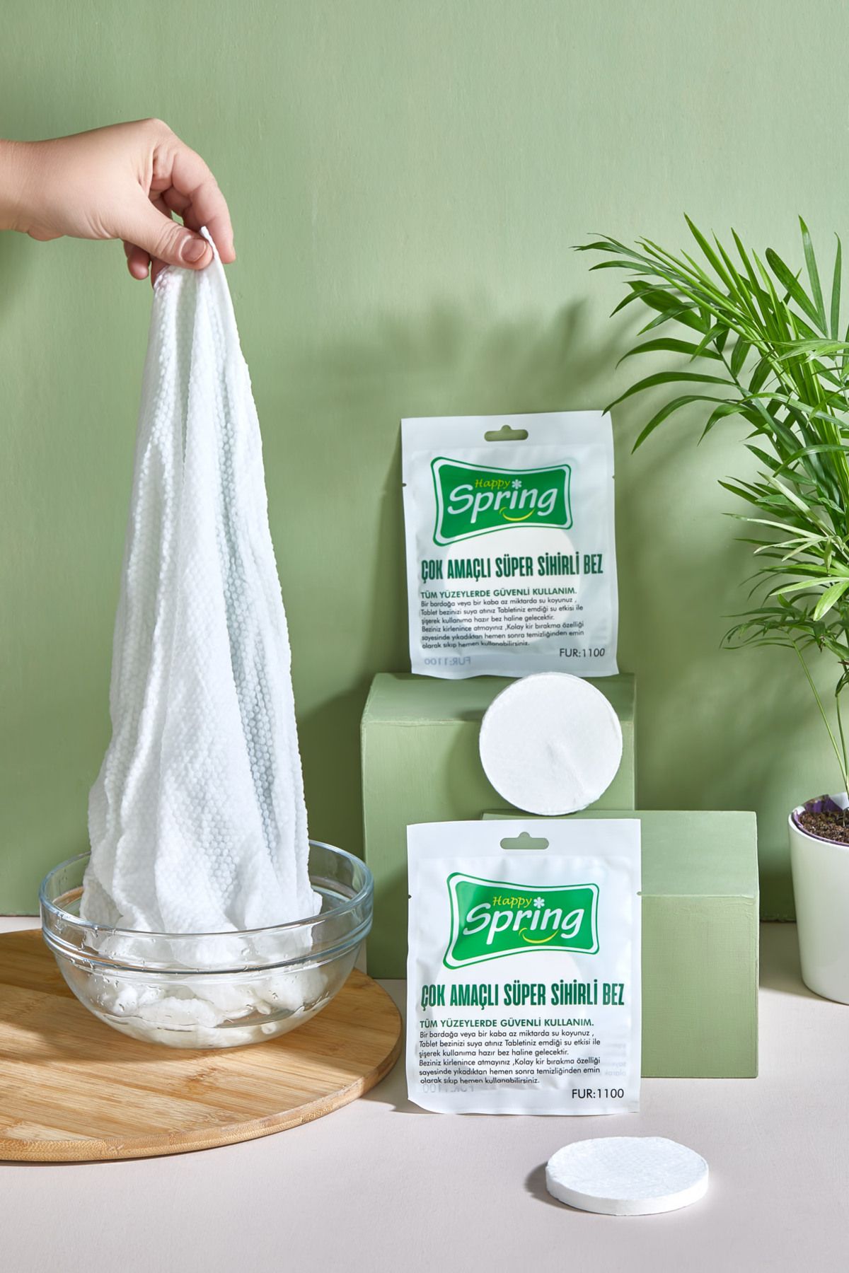 obido-Multi-Purpose Super Magic Tablet Cloth Wash Use 4XL Large Size Use with Water Effect 50X70 3
