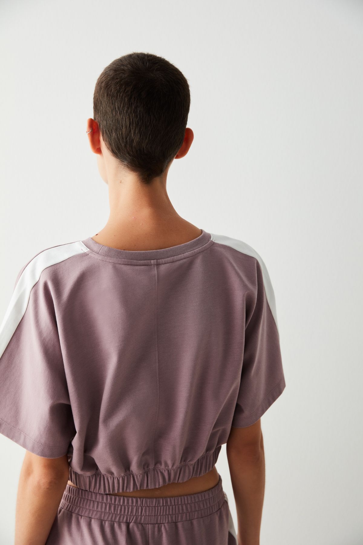 Penti-Tricou scurt cu mânecă scurtă cu dungi pudrate și talie elastică 5