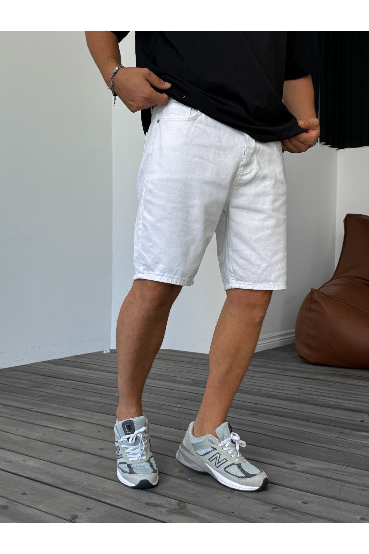 BYBASICMAN-White Basic Denim Shorts Ke-477 4