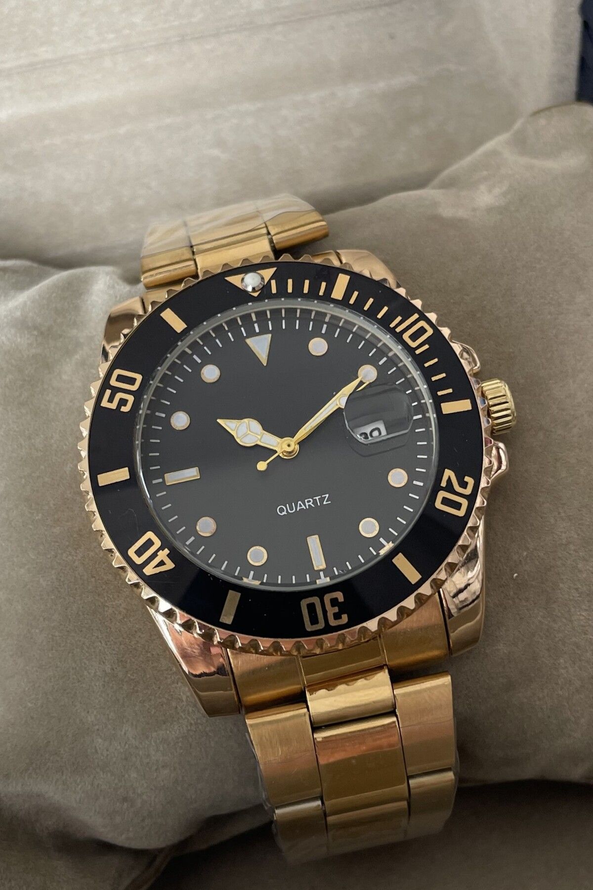 Leerybee-The Icon of Charisma: Distinguished Clocks for Men 8