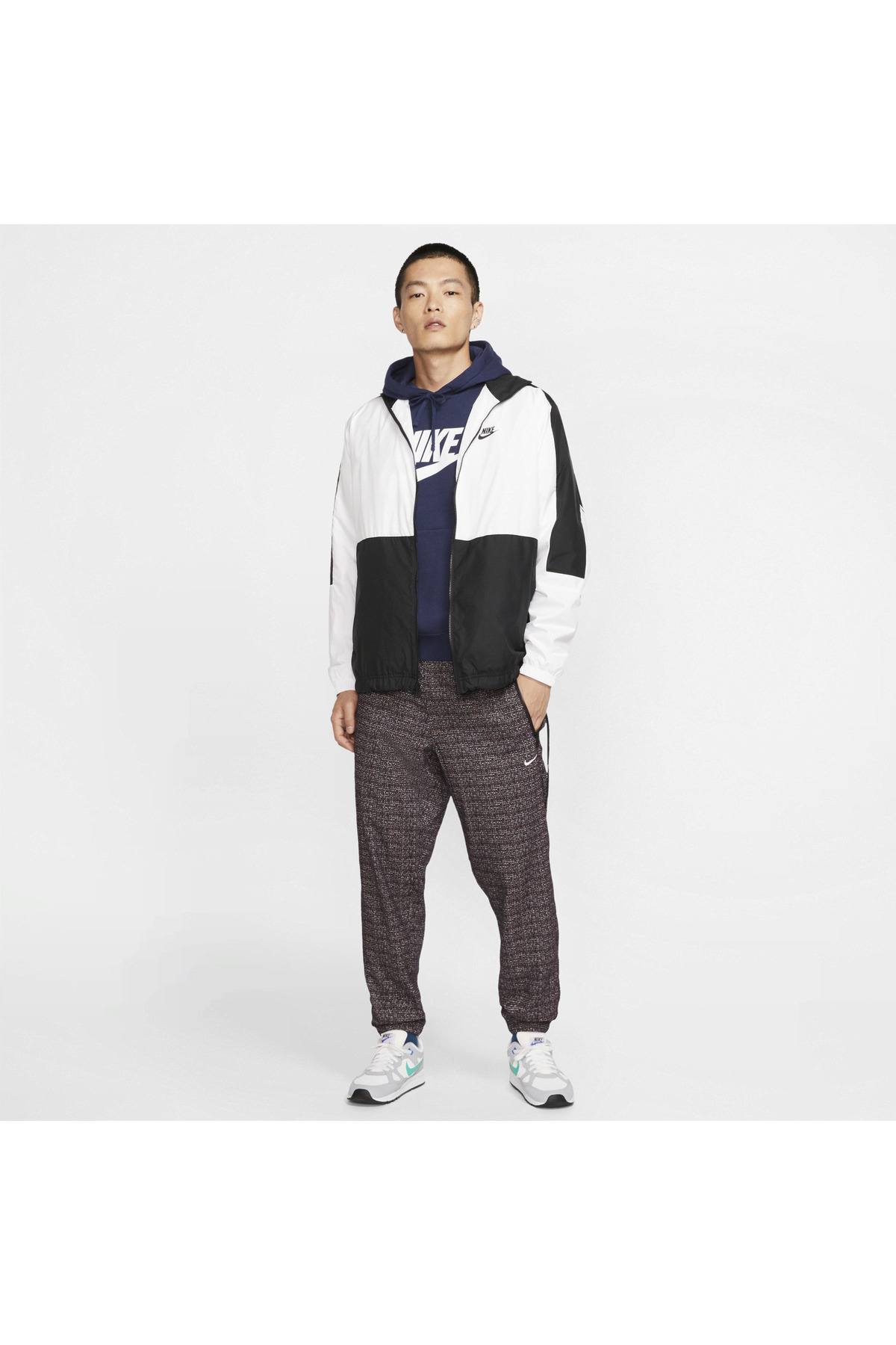 complete the look image