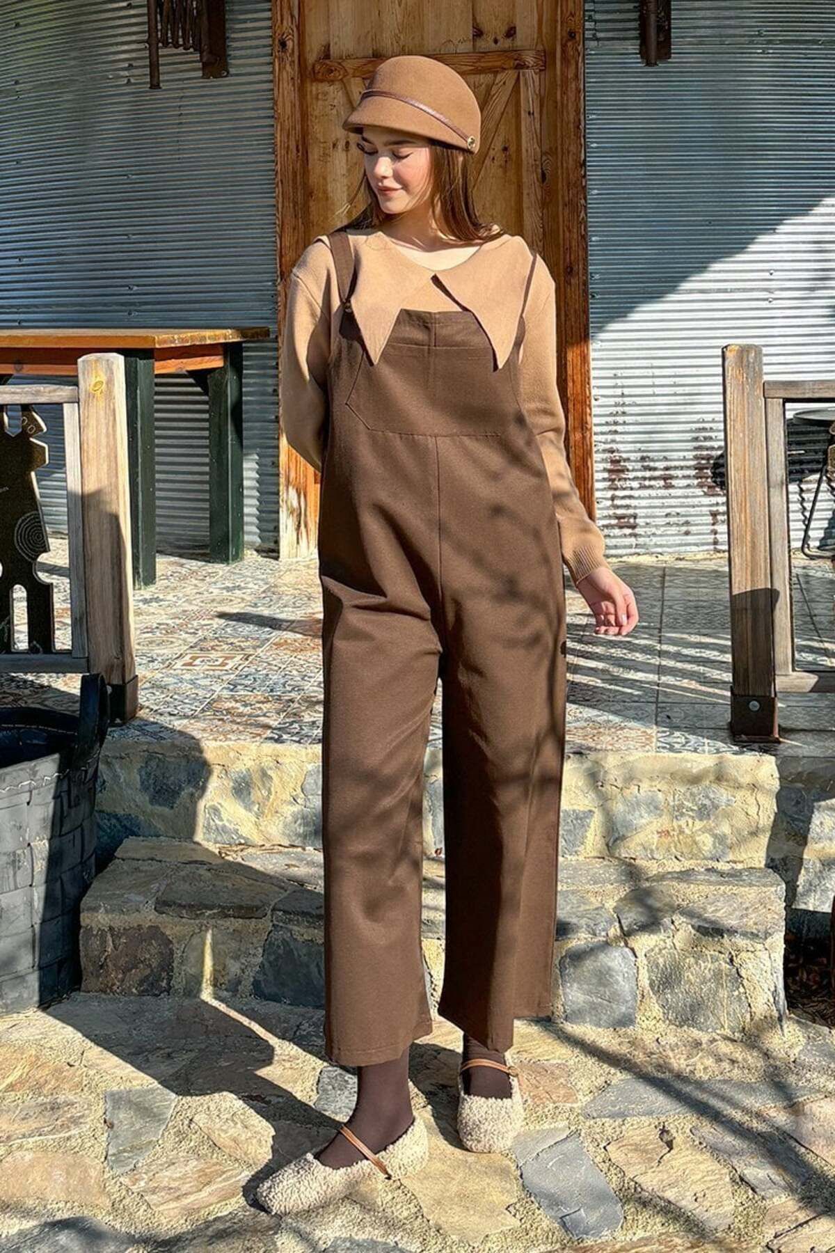 Ceylan Otantik-Bitter Brown Linen Salopet Jumpsuit & Milk Brown Collar Detailed Sweater Set 8