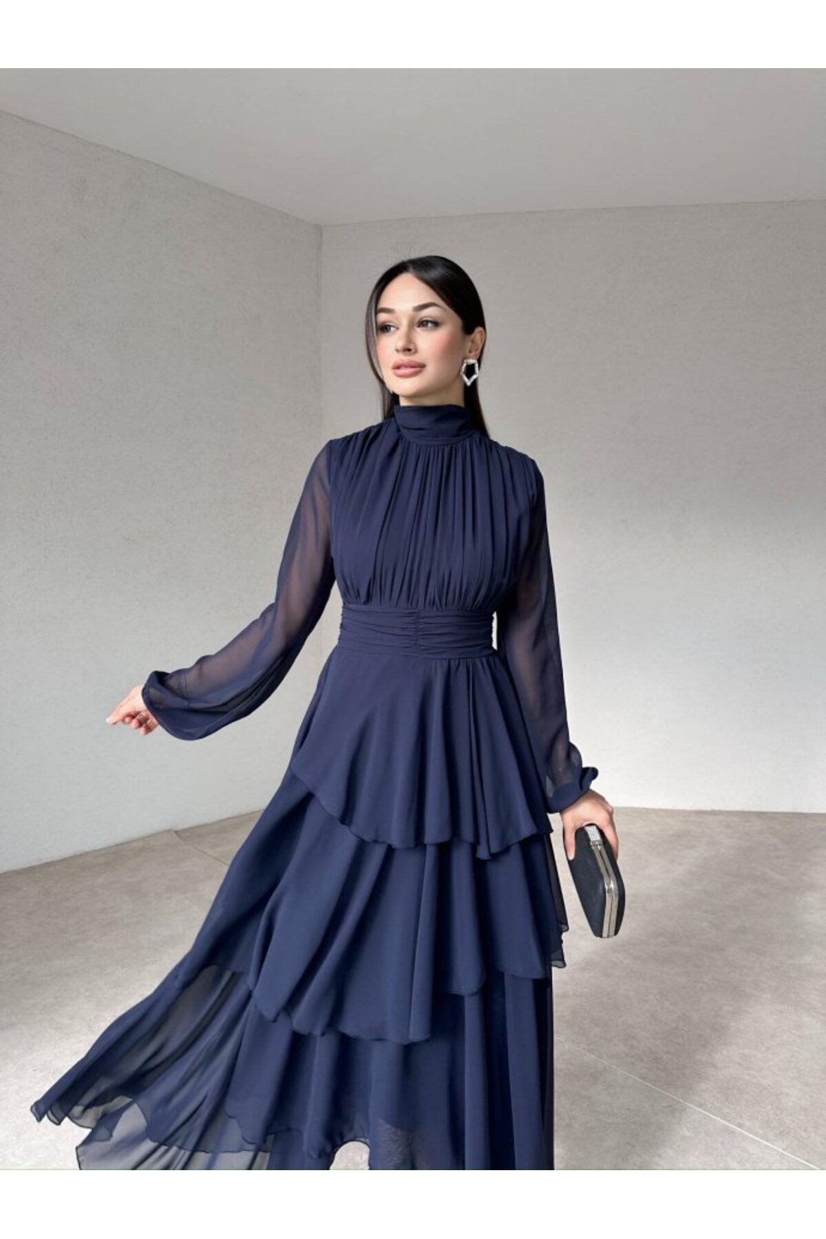 Afiş Butik  Şifon Kat Kat Etekli Tül Kollu Piliseli Elbise - Görsel 3