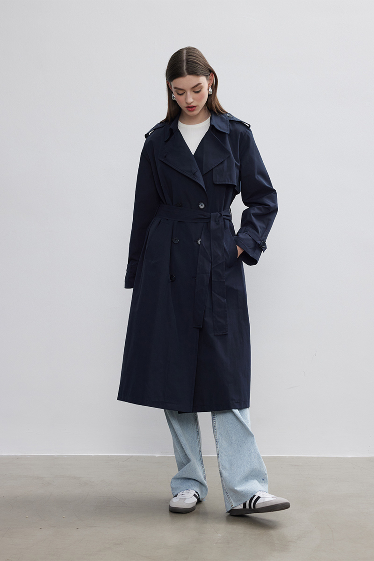 complete the look image