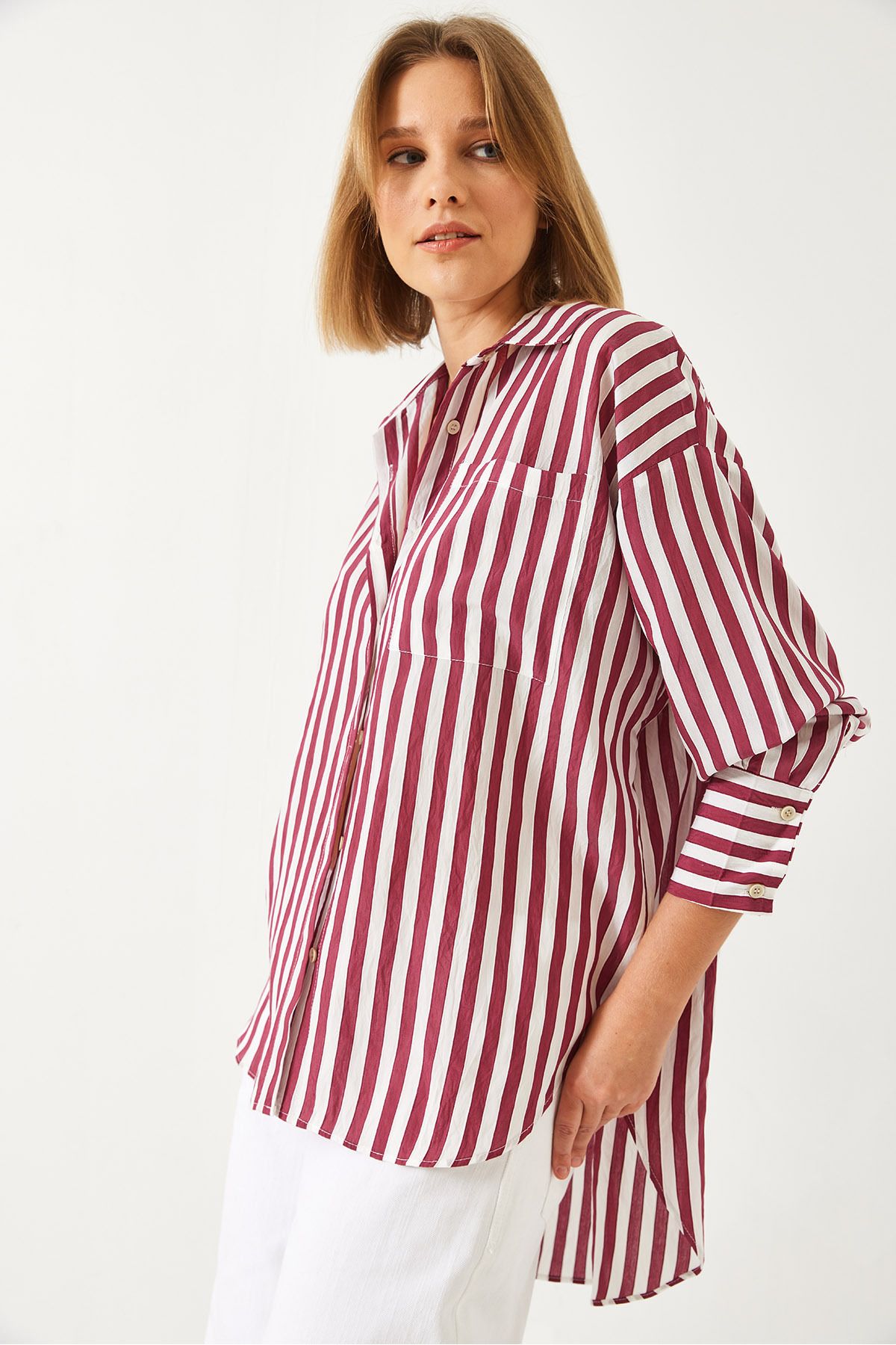 Bianco Lucci-Damen-Oversize-Shirt mit einer Tasche, gestreift, G1008 60261157 5