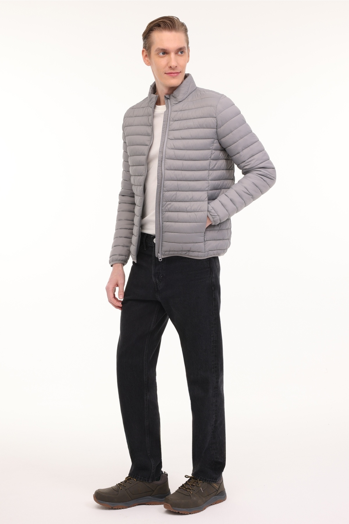 complete the look image