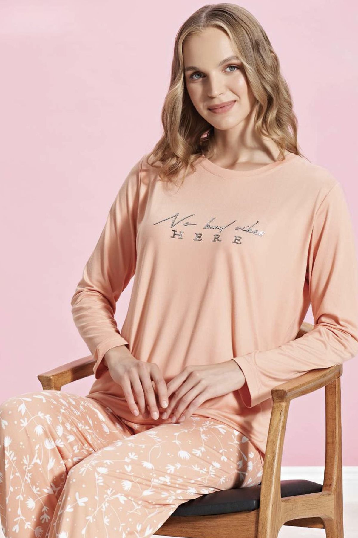 REMSA-1475 Model Women's Salmon Pajamas Set 3