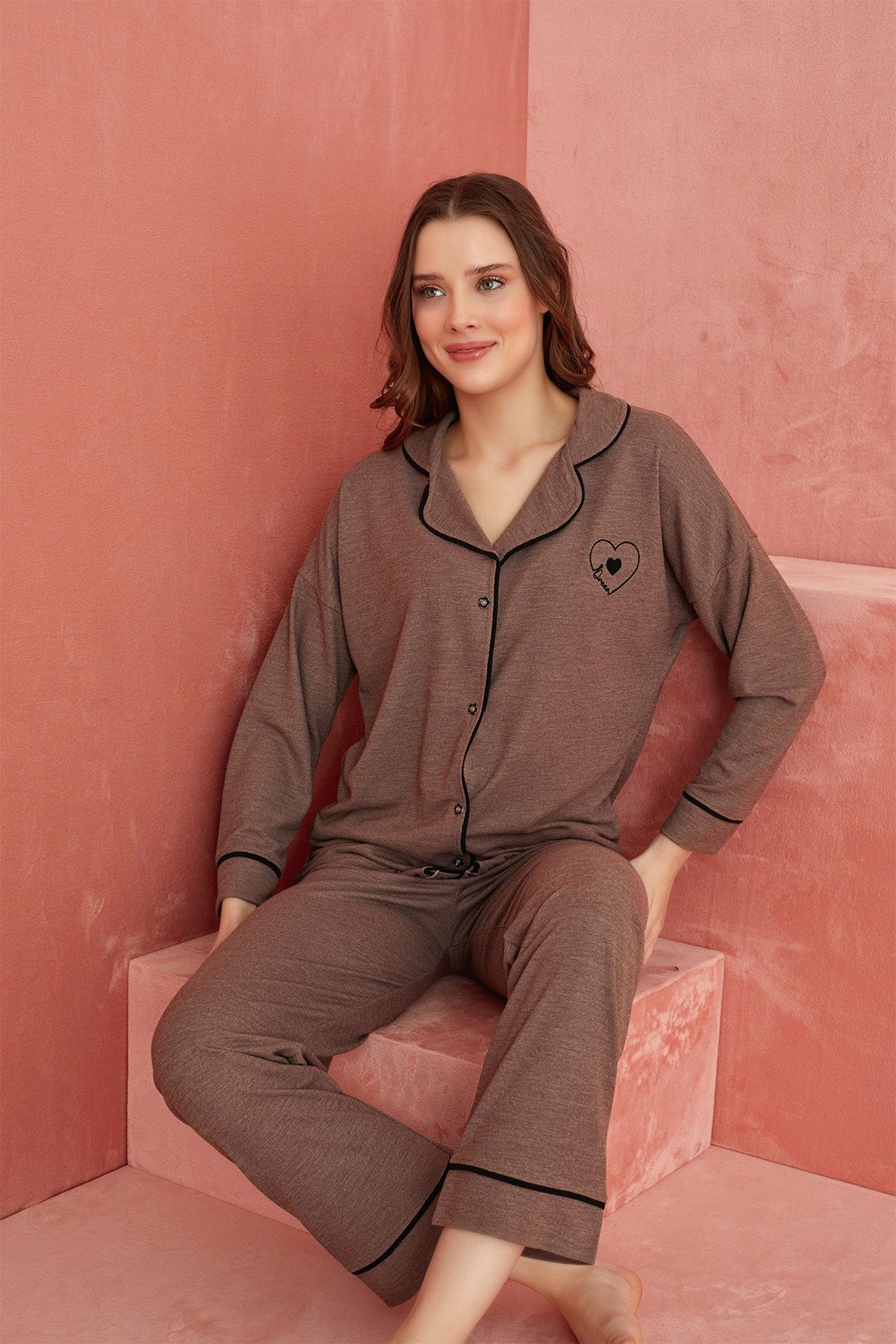 ELİTOL-Hazelnut Heart Patterned Cashmere Front Button Pajamas Set 1