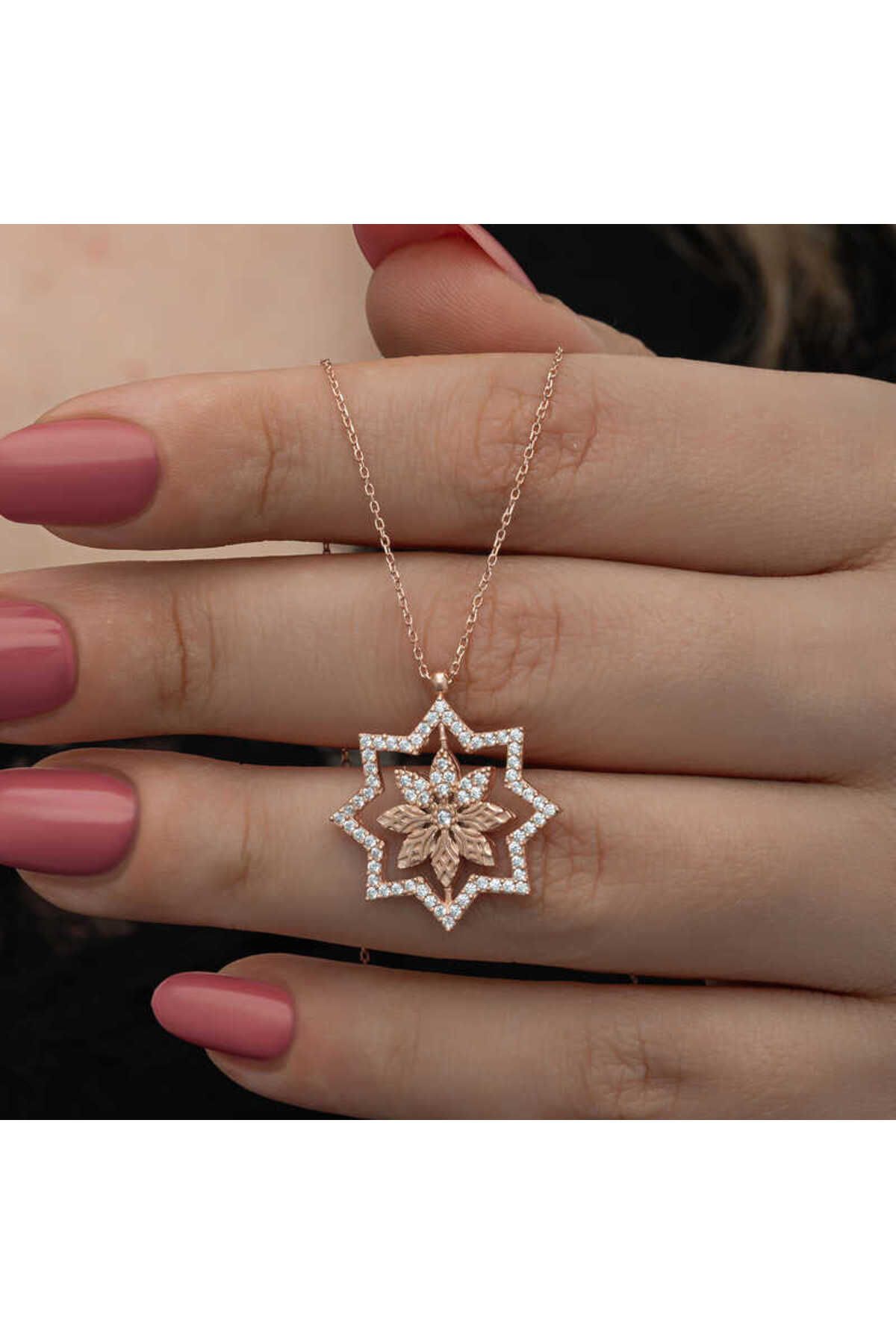 BAZAARİO Gümüş Rose Kar Tanesi Kadın Kolye