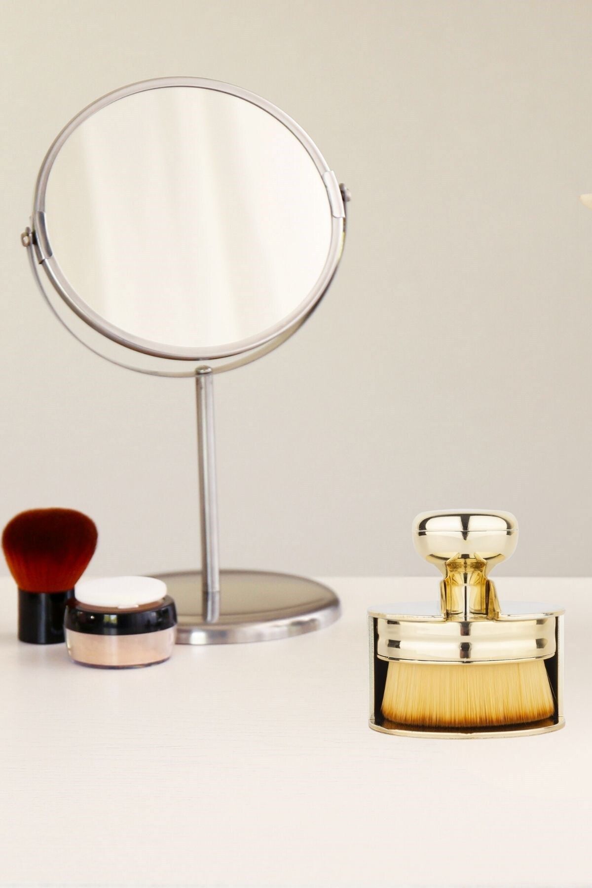 Buffer-®   Professional Wide Practical Handle Gold Large Foundation Spreading Brush 3